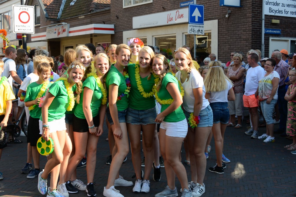 ../Images/Zomercarnaval Noordwijkerhout 2016 224.jpg